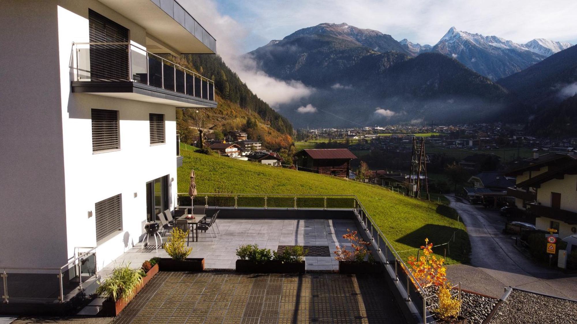 Mountain Home Apartment Finkenberg Buitenkant foto